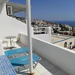 Grande Murano Fira (Santorini)