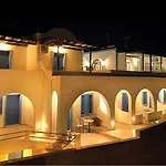 Grande Murano Pensión Fira (Santorini)
